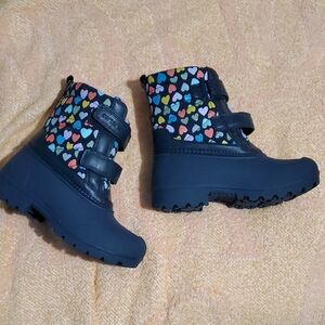 Carter's Heart Snowboots